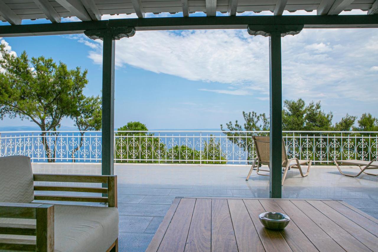 Aelia Sea View Studios Афитос Екстериор снимка