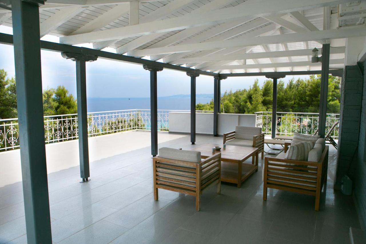 Aelia Sea View Studios Афитос Екстериор снимка