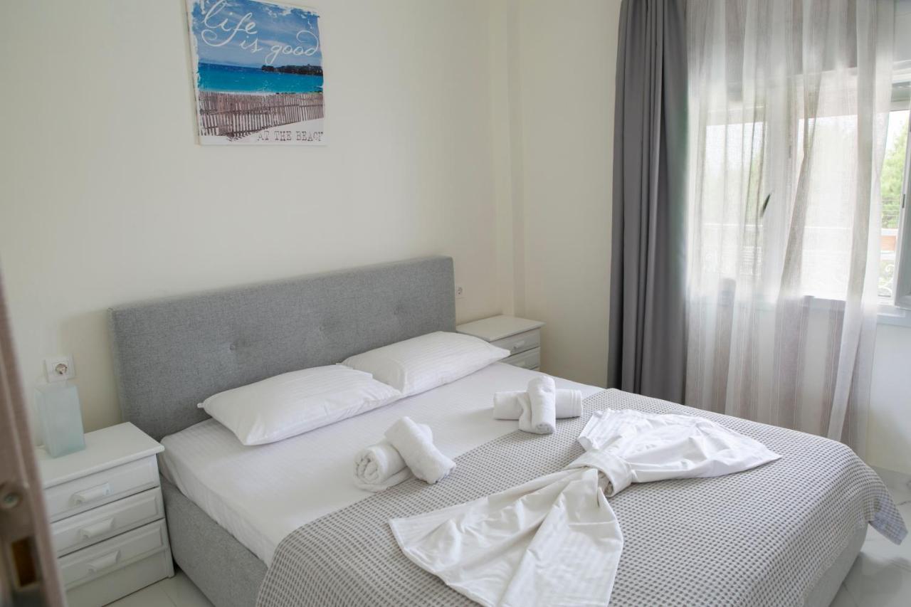 Aelia Sea View Studios Афитос Екстериор снимка