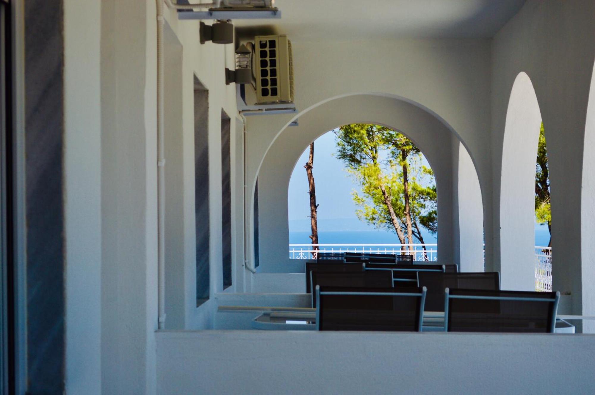 Aelia Sea View Studios Афитос Екстериор снимка